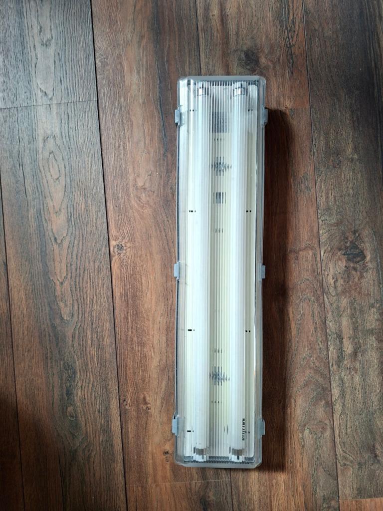 TL armatuur met lampen, gebruikt en werkend, Ophalen, Gebruikt