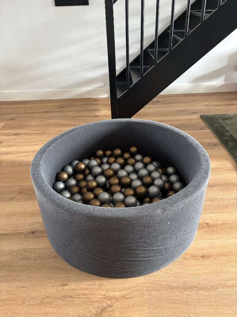Ballenbak voor kinderen - Inclusief 200 ballen, Kinderen en Baby's, Ophalen, Zo goed als nieuw, Overige typen