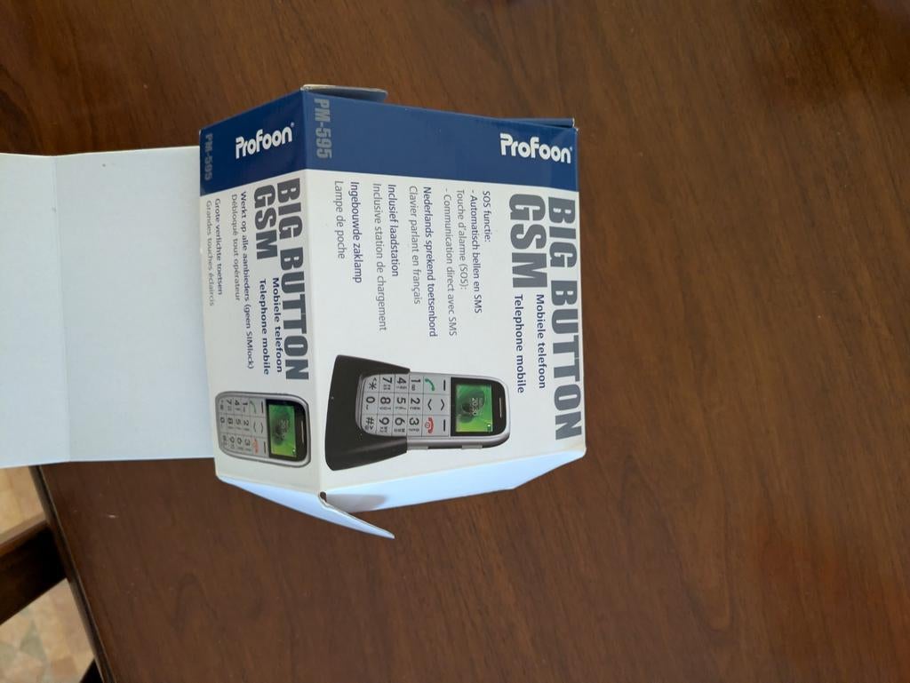 Profoon Big Button GSM voor onderdelen - PM-595, Geen camera, Ophalen of Verzenden, Klassiek of Candybar, Zonder simlock