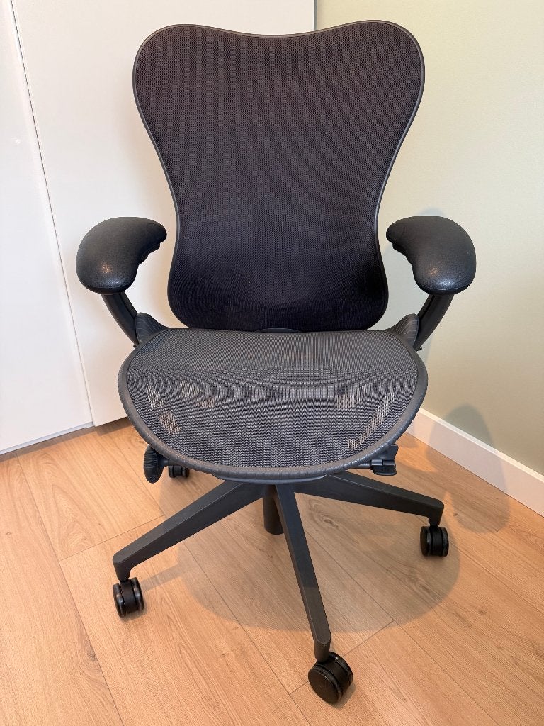 Herman Miller Mirra 2 Butterfly Graphite (met garantie), Ophalen, Gebruikt, Overige kleuren, Bureaustoel