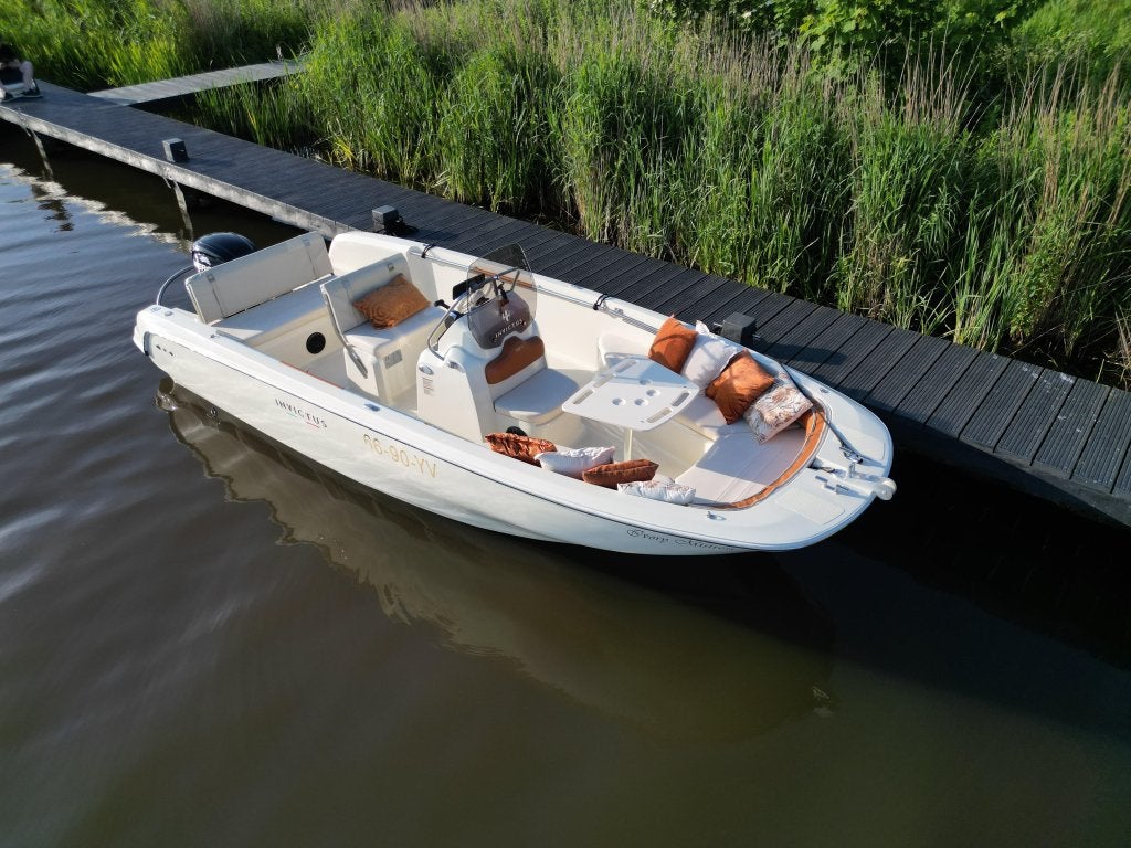 Invictus 190FX - 115 pk Mercury | 65 km/u | 180 hr.