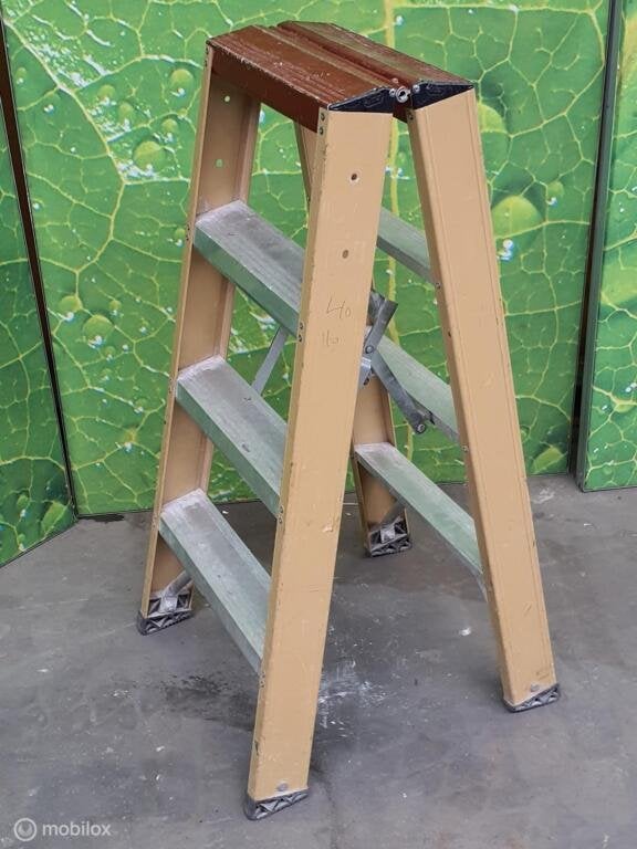 Altrex vouwtrap Pro+ Taurus TDO 4-NL Gold, Doe-het-zelf en Verbouw, Ladders en Trappen, Gebruikt