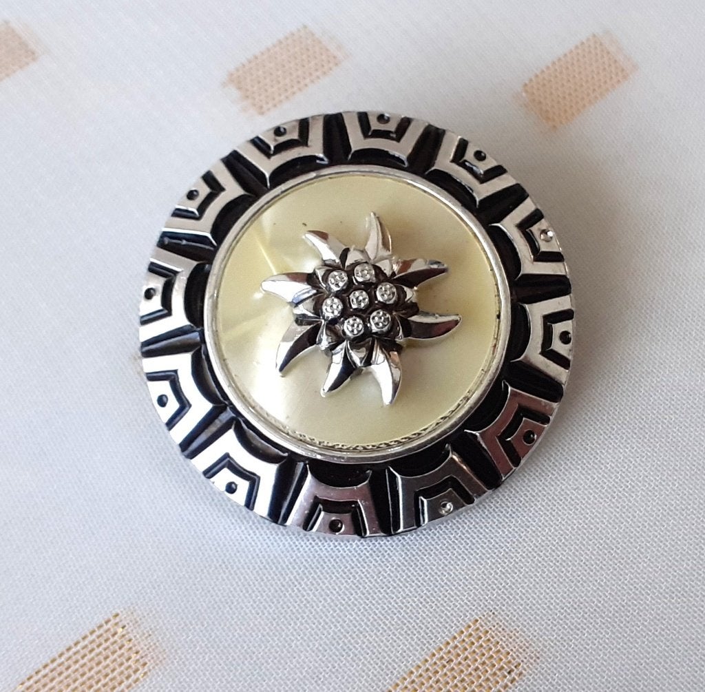 broche sjaalclip vintage parelmoer met edelweiss, Overige materialen, Beige, Minder dan 4 cm, Nieuw