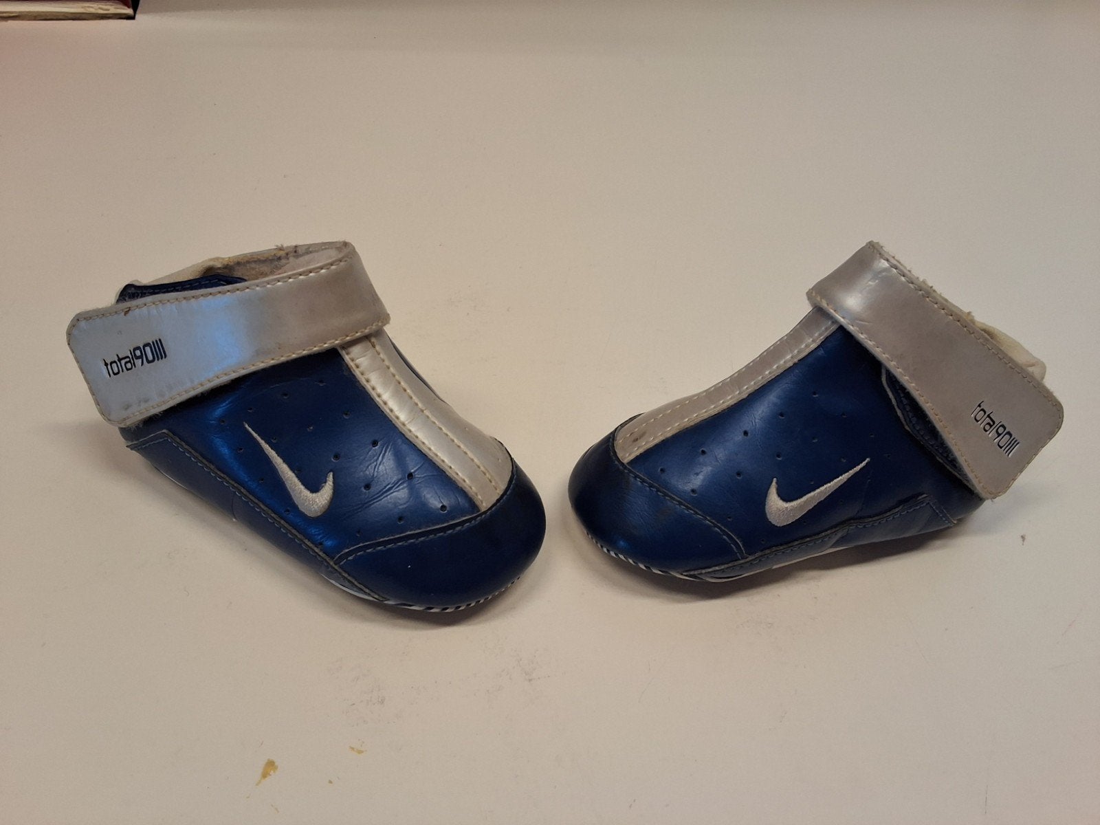 Nike 1e babyschoentjes - Total 90 - Maat 18, Jongetje of Meisje, Ophalen of Verzenden, Nike, Gebruikt