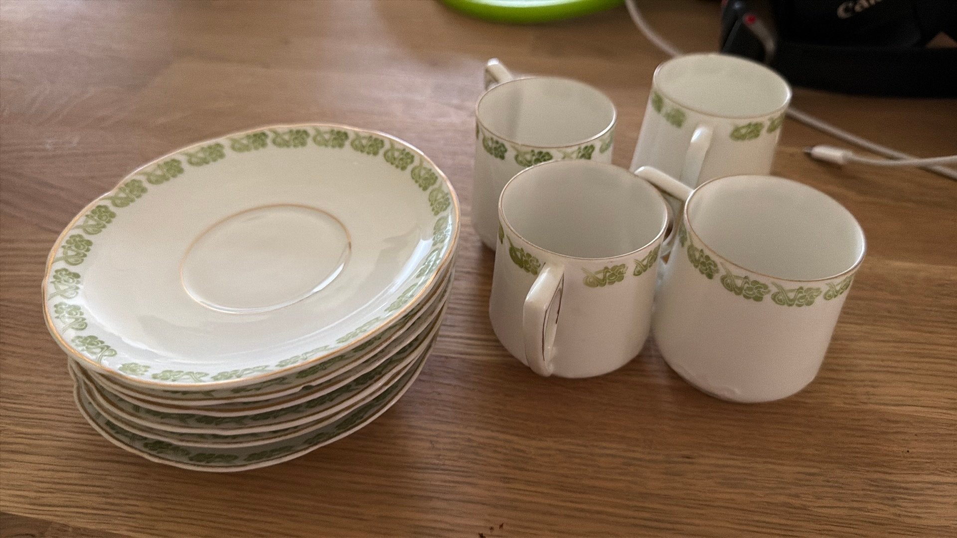 Antiek servies, Ophalen