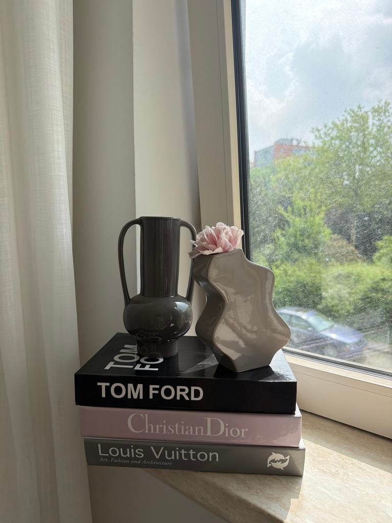 Dior Tom Ford Louis Vuitton Decoratie Opbergboeken met Vaas, Meerkleurig, Ophalen of Verzenden, Zo goed als nieuw, Modern