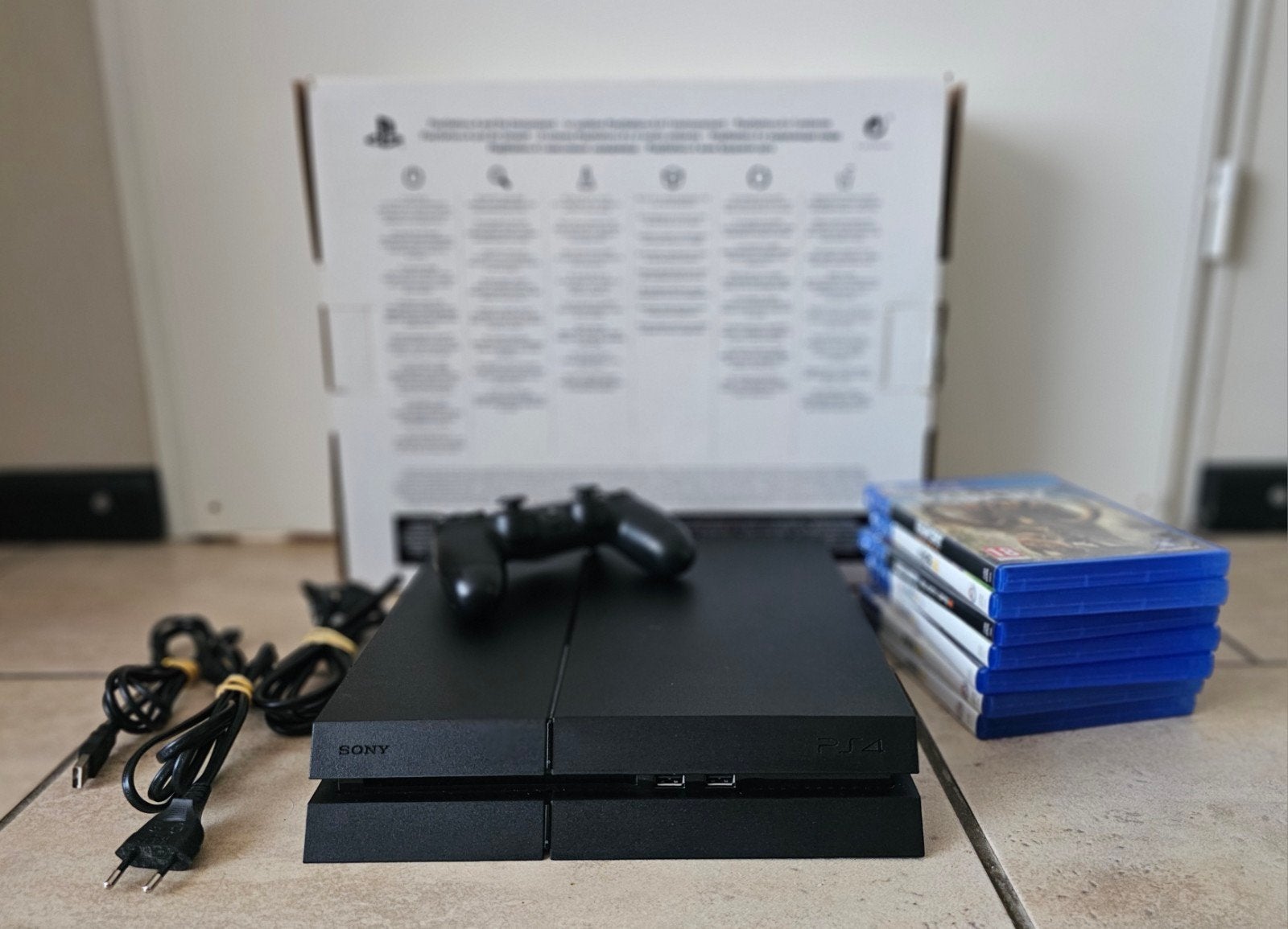 Sony playstation 4 zeer net met games, Met games, Ophalen of Verzenden, Zo goed als nieuw, Met 1 controller