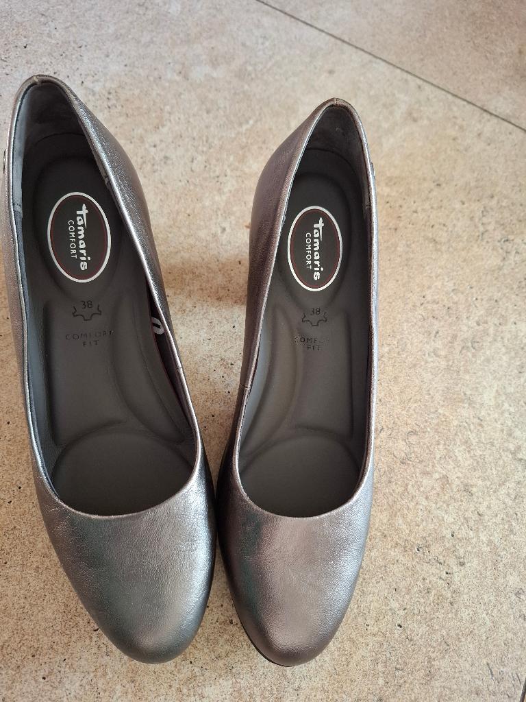 Hakschoen Tamaris zilvergrijs, Tamaris, Pumps, Overige kleuren, Ophalen of Verzenden