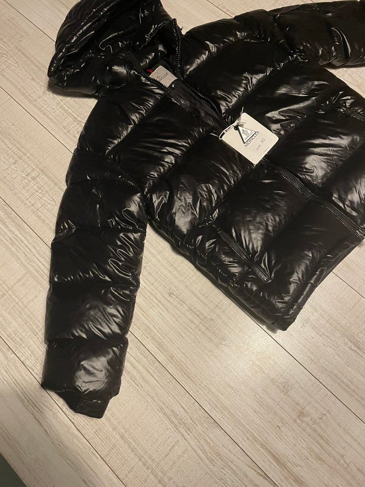 Moncler jas XS, Ophalen, Zo goed als nieuw, Maat 46 (S) of kleiner, Zwart