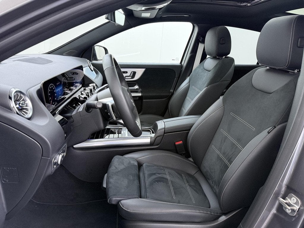 Mercedes-Benz GLA-klasse 250 e AMG Business Solution | Trekh, Auto's, Mercedes-Benz, 4 cilinders, 16 kWh, Bedrijf, Hybride Elektrisch/Benzine