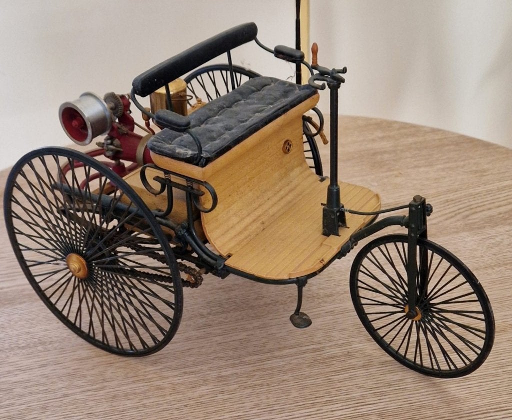 Benz Patent-Motorwagen 1886 groot verzamelmodel, Auto, Groter dan 1:32, Zo goed als nieuw, Ophalen