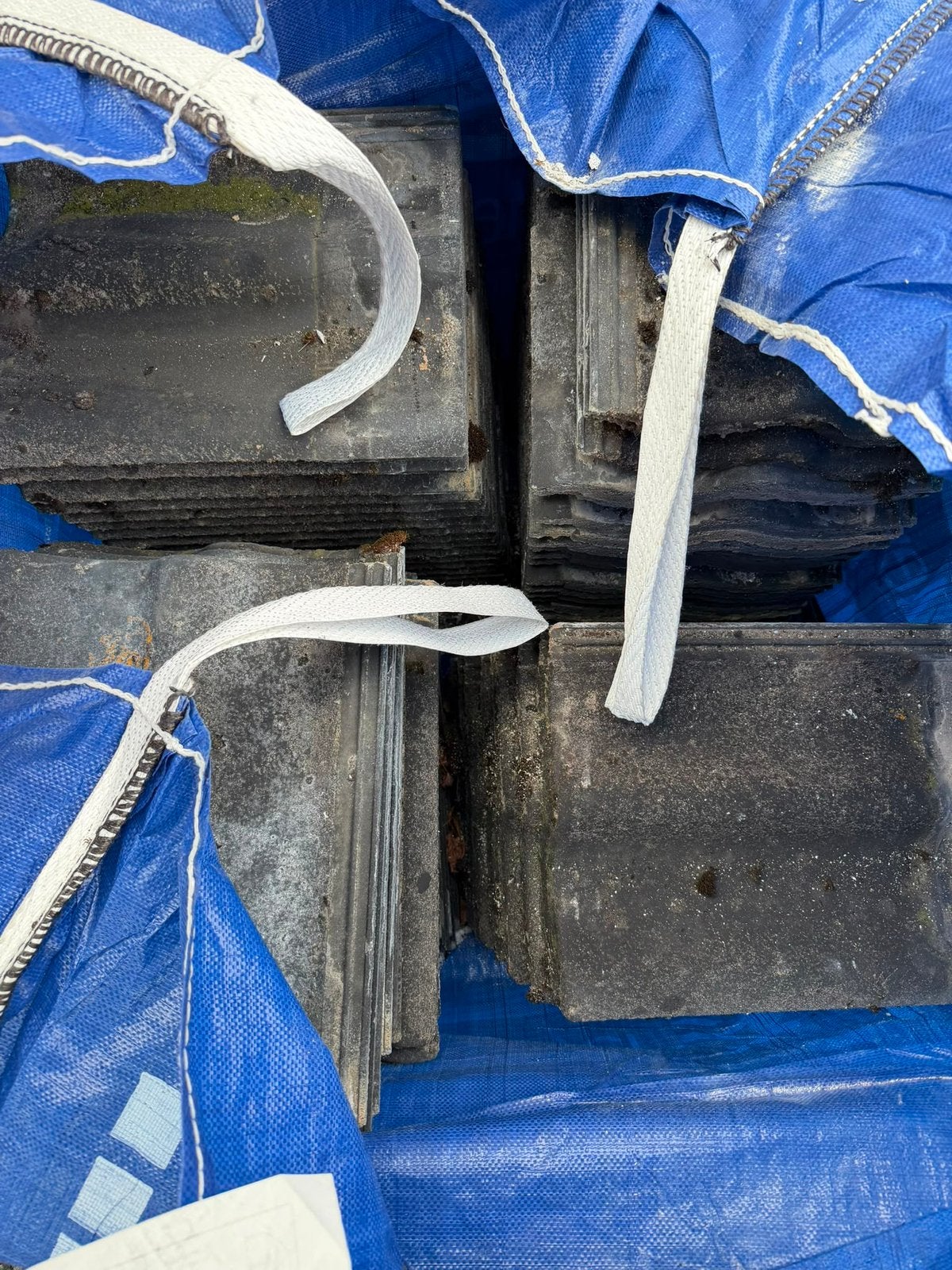 GRATIS dakpannen +\- 80 stuks, Ophalen, Gebruikt, Steen of Klei, 15 m² of meer