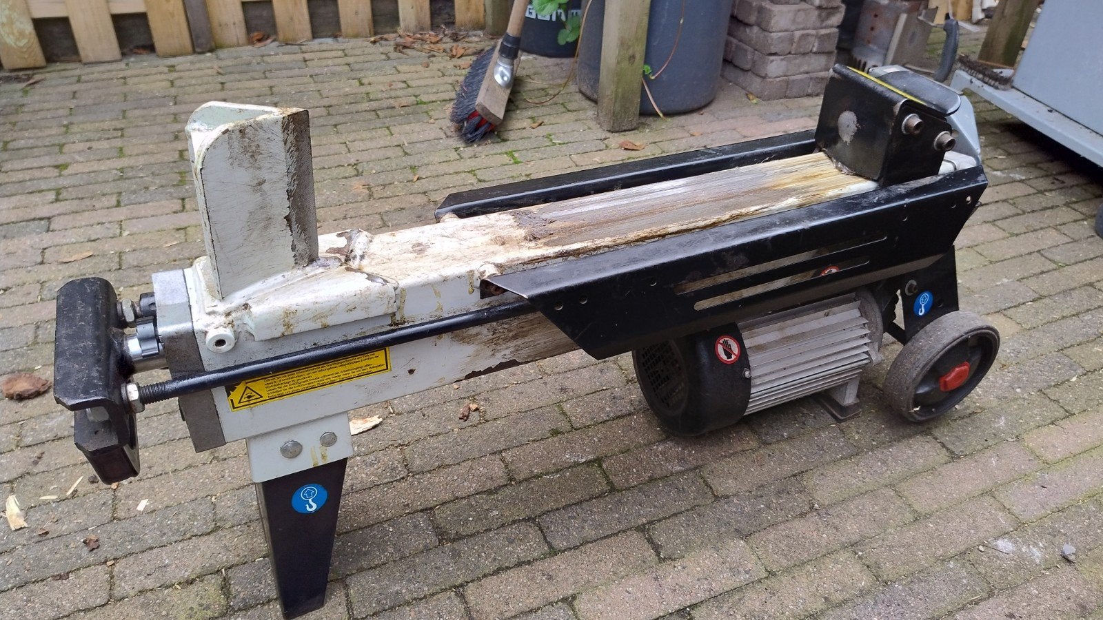 Lumag 7 ton te huur. Omgeving Ermelo., Tuin en Terras, Ophalen, Gebruikt, Lumag, Liggend