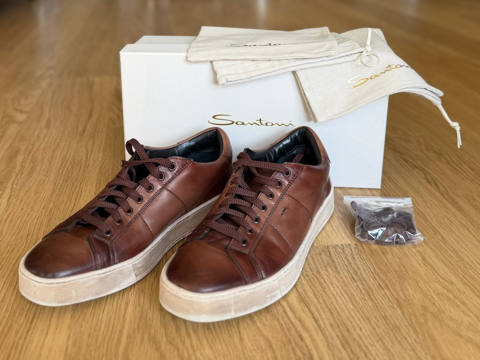 Santoni sneakers / mt 43 / UK 9, Bruin, Ophalen of Verzenden, Sneakers of Gympen, Zo goed als nieuw