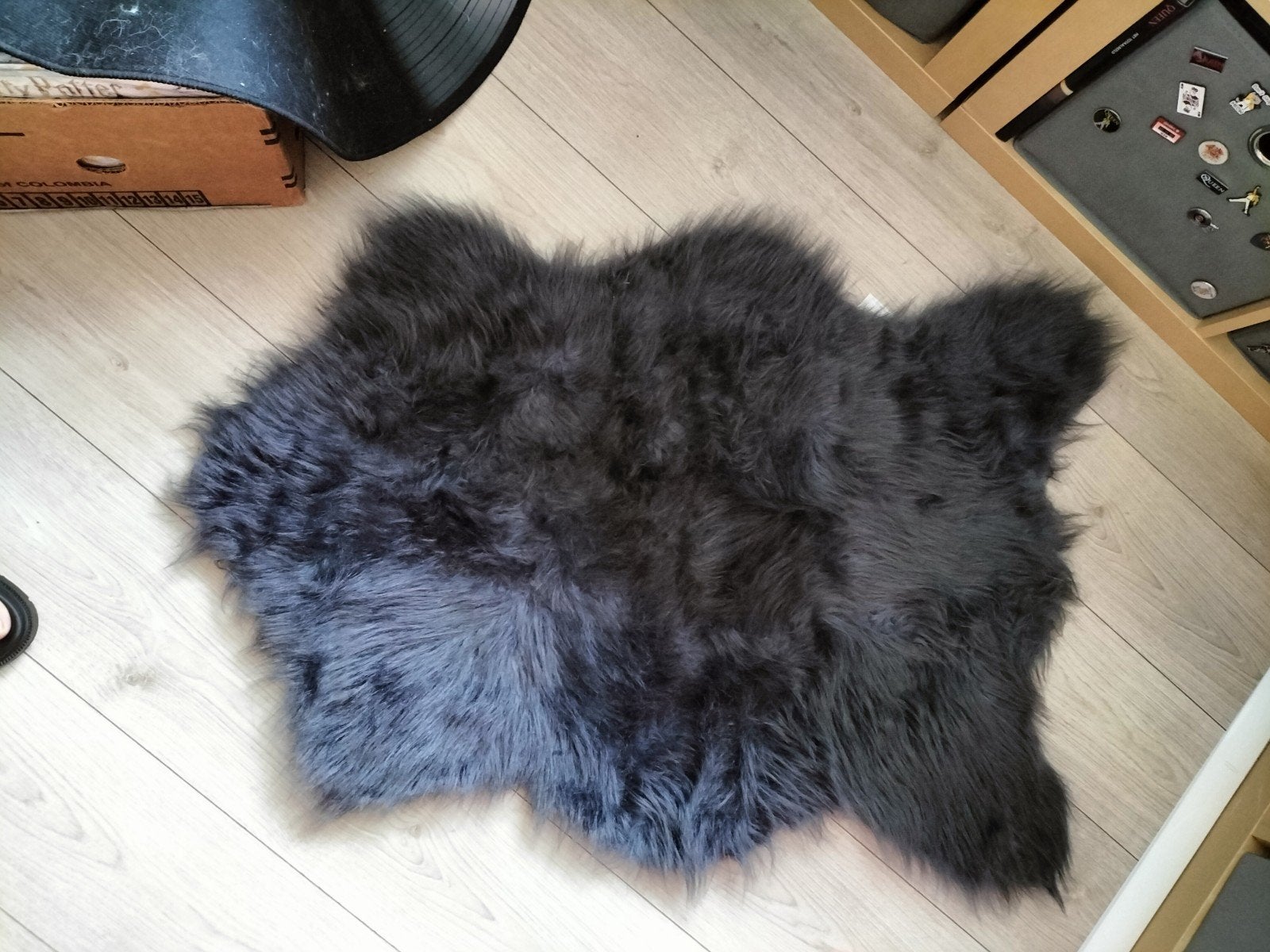Zacht grijs kleedje van nepbont, Minder dan 50 cm, 50 tot 100 cm, Ophalen of Verzenden, Zo goed als nieuw