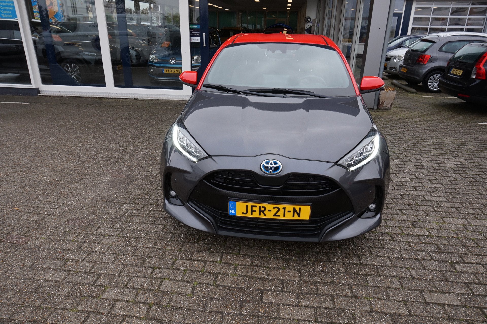 Toyota Yaris 1.5 Hybrid 115 Active , 31dkm Incl 12 mnd bovag, Auto's, 12 maanden, Gebruikt, Euro 6, Stoelverwarming