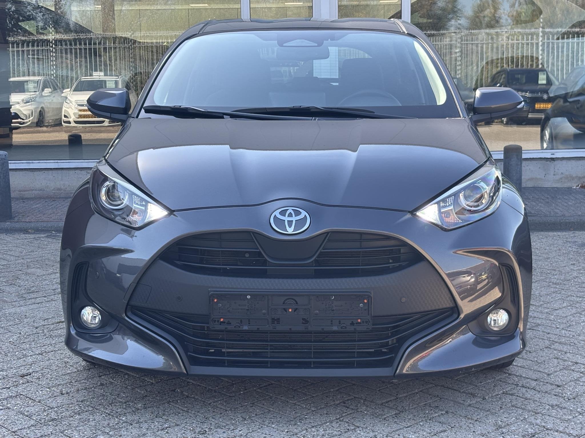 Toyota Yaris 1.5 Hybrid Active, Auto's, Toyota, Stof, Gebruikt, Euro 6, 116 pk