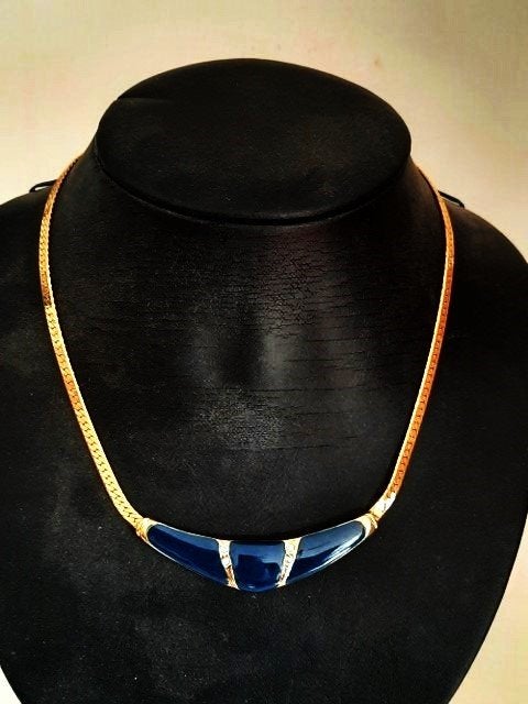 Prachtig verguld collier met Marineblauw emaille en strass, Sieraden, Tassen en Uiterlijk, Kettingen, Ophalen, Nieuw, Goud, Overige materialen