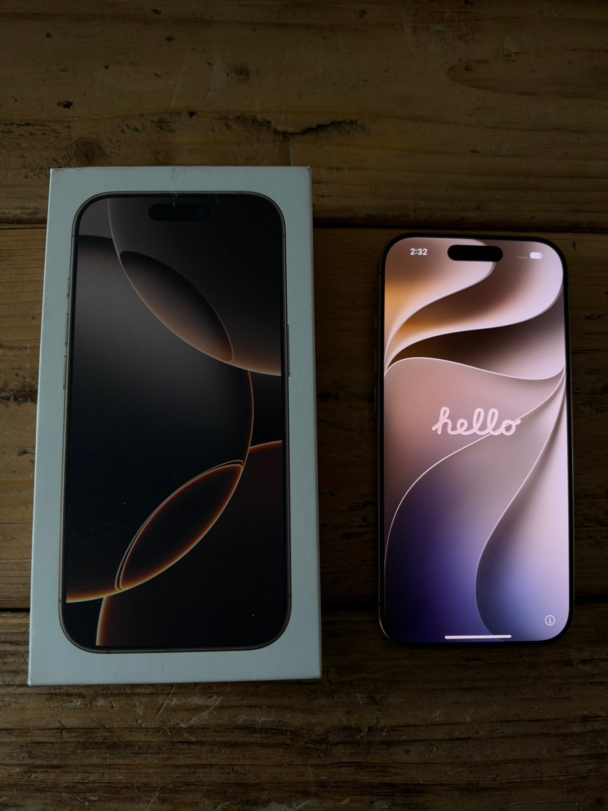 Iphone 16 pro, Ophalen of Verzenden, Zo goed als nieuw, Goud, 128 GB