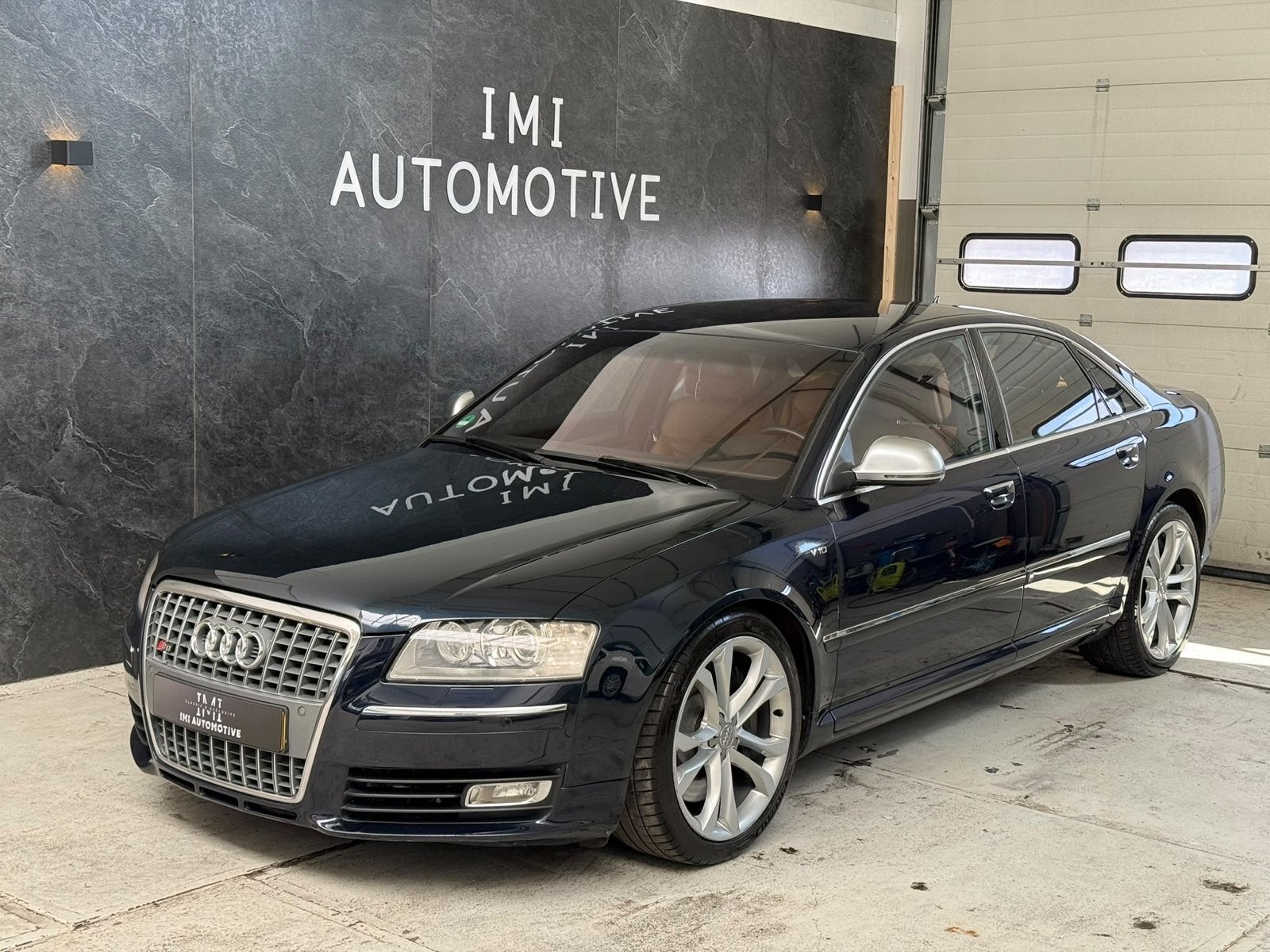 Audi S8 5.2 331KW Quattro AUT 2009 Blauw, Auto's, Automaat, 5204 cc, Blauw, 120 €/maand