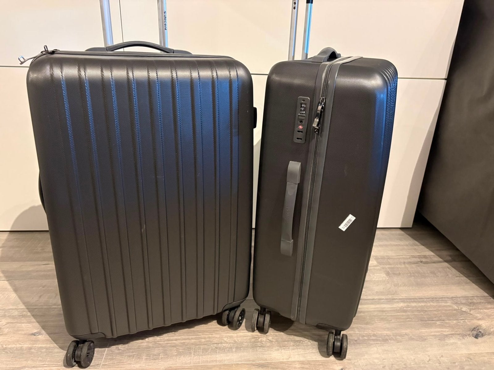 Grote koffer (per stuk of samen) - Amsterdam/Achterhoek, Ophalen, Gebruikt, Hard kunststof, 45 tot 55 cm