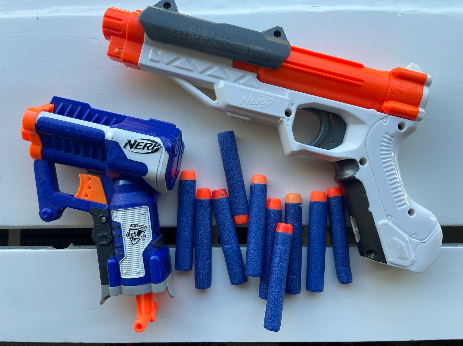 Nerf Elite Triad EX-3 en Sharpfire met 10 pijltjes, Ophalen of Verzenden, Gebruikt, Jongen of Meisje