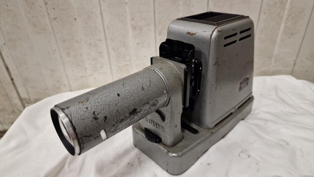 Tk Liesegang Fantax diaprojector, Ophalen of Verzenden