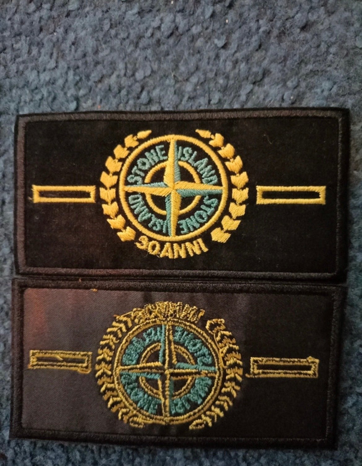 Stone Island 30 Jaar Jubileum Logo's met Buttons (10 stuks), Ophalen, Nieuw, Overige applicaties