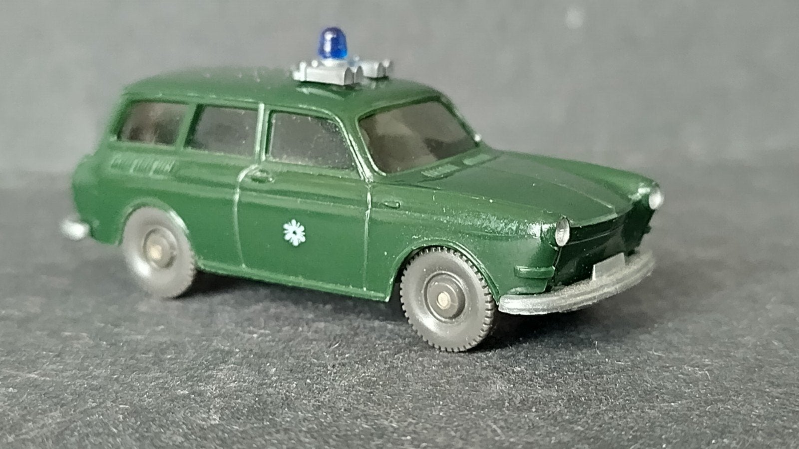 Volkswagen VW 1500 variant Polizei 1:87 H0 Wiking Pol, Hobby en Vrije tijd, Auto, Verzenden, Wiking, M
