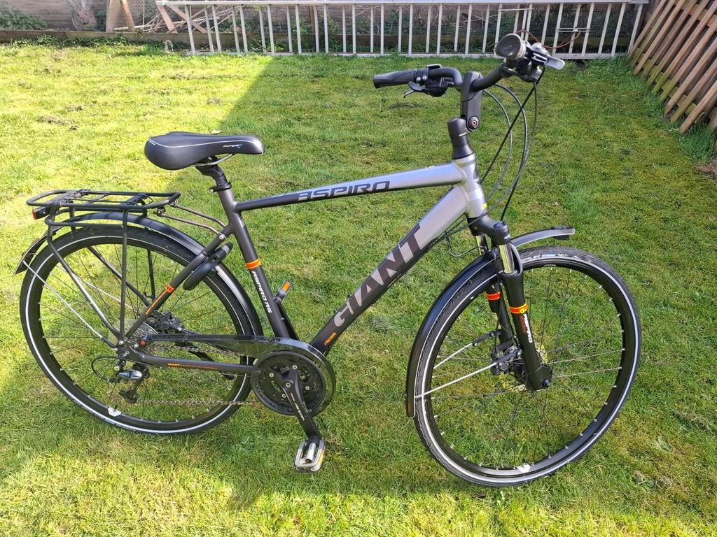 Giant Aspiro maat L ZGAN, 28 inch, Vering, Zo goed als nieuw, Meer dan 20 versnellingen