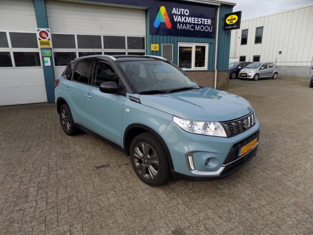 Suzuki Vitara 1.0 B.jet Select (bj 2019), Gebruikt, Euro 6, 49 €/maand, 1200 kg