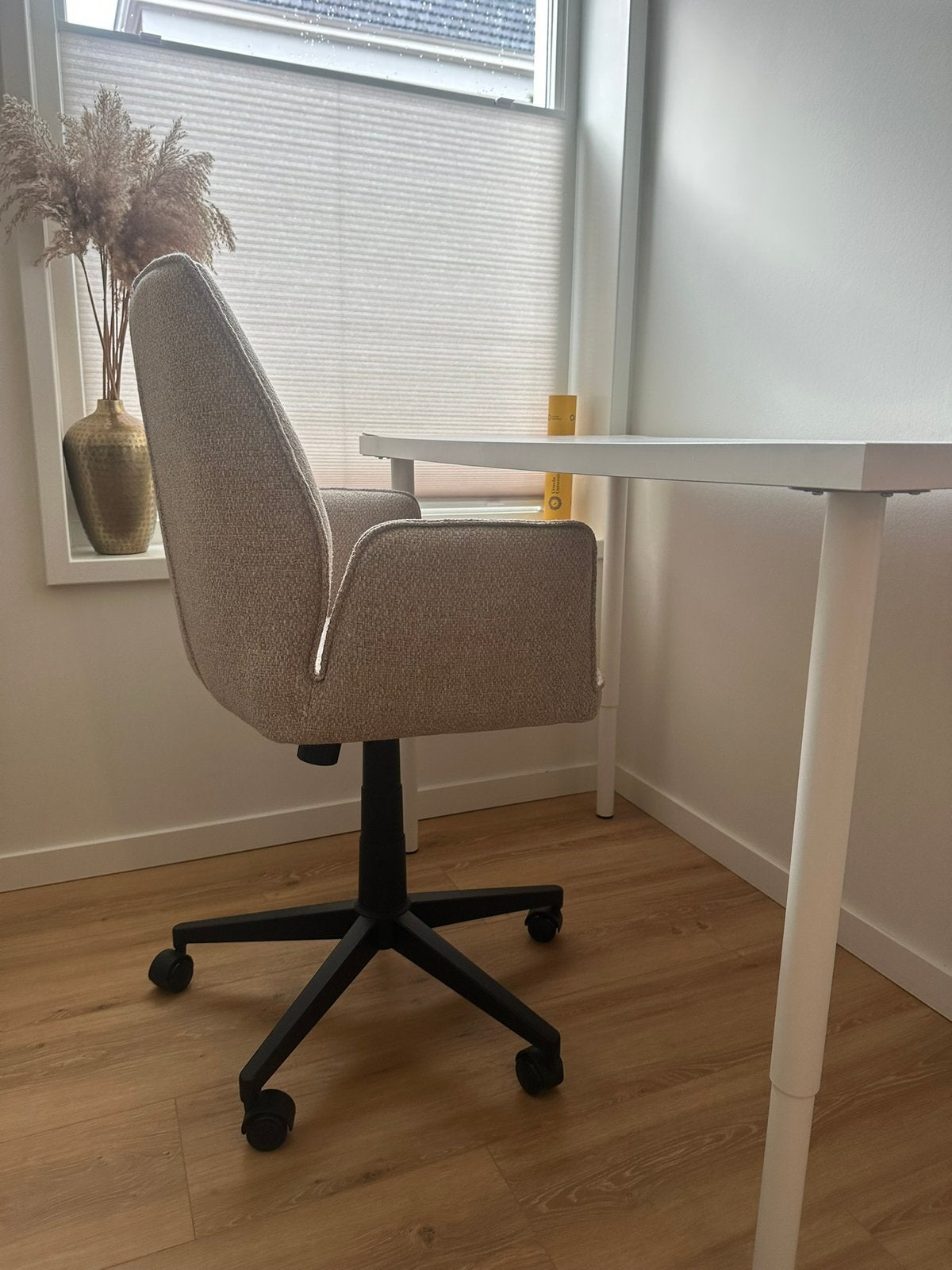 Bureaustoel Raffy - zand, Ophalen of Verzenden, Zo goed als nieuw, Beige, Bureaustoel