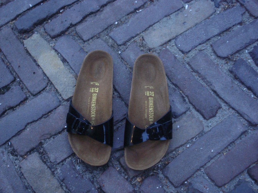 BIRKENSTOCK MADRID ZWART 37 NU GRATIS VERZENDING PER POST, Slippers, Verzenden, Zwart, Nieuw