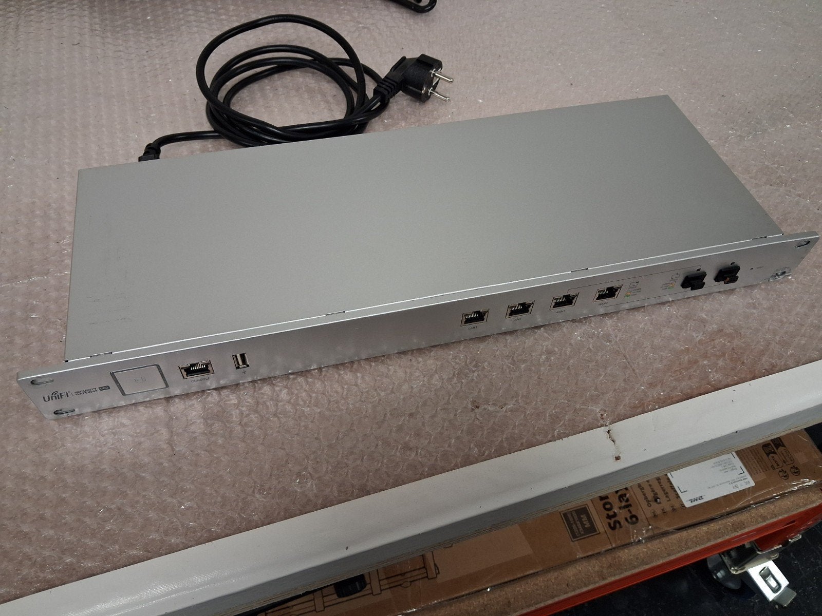 Ubiquiti UniFi Security Gateway Pro (USG-PRO-4), Ophalen of Verzenden