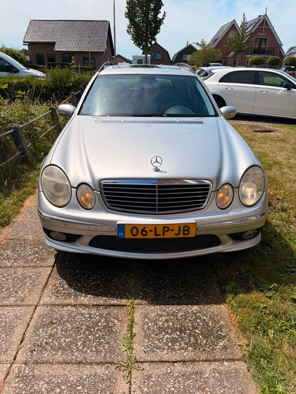 Mercedes-Benz AMG E-Klasse 3.2 E320 Combi AUT 2003 Grijs, Auto's, Mercedes-Benz, Particulier, E-Klasse, Benzine, E, Stationwagon