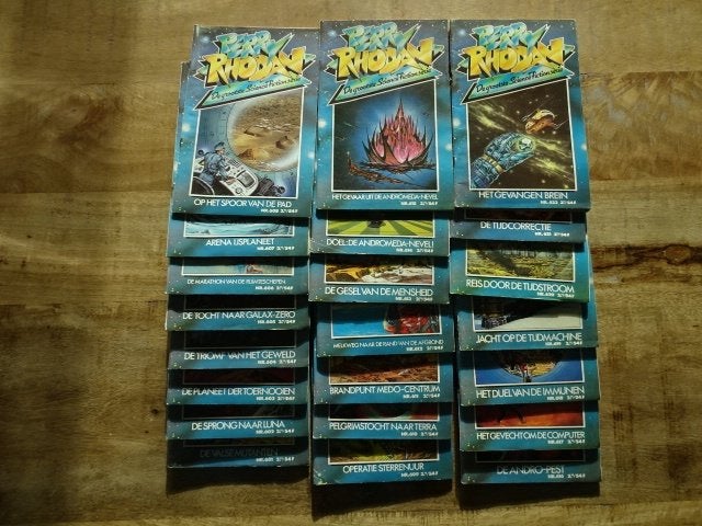Perry Rhodan tijdschriften nr 601 tm 622, Boeken, Science fiction, Ophalen of Verzenden, Zo goed als nieuw