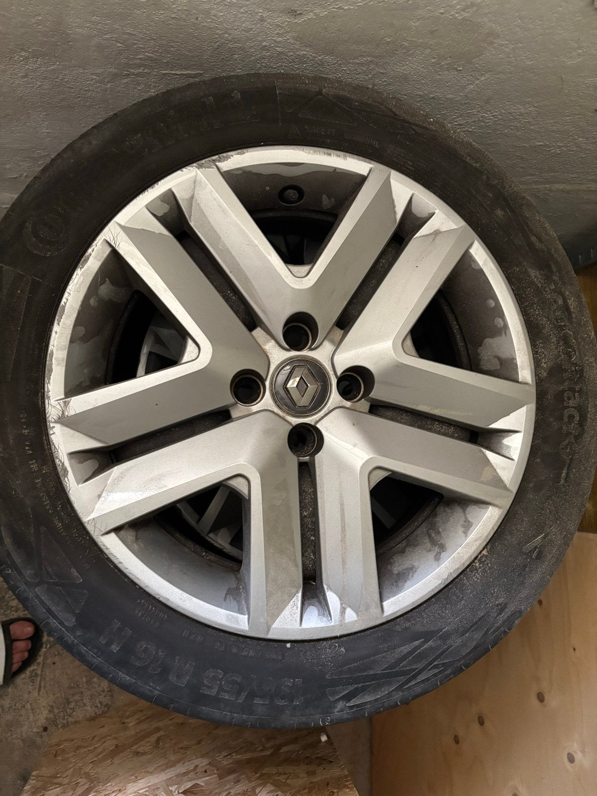Renault Clio banden met velgen - 195/55 R16, Ophalen of Verzenden, Gebruikt