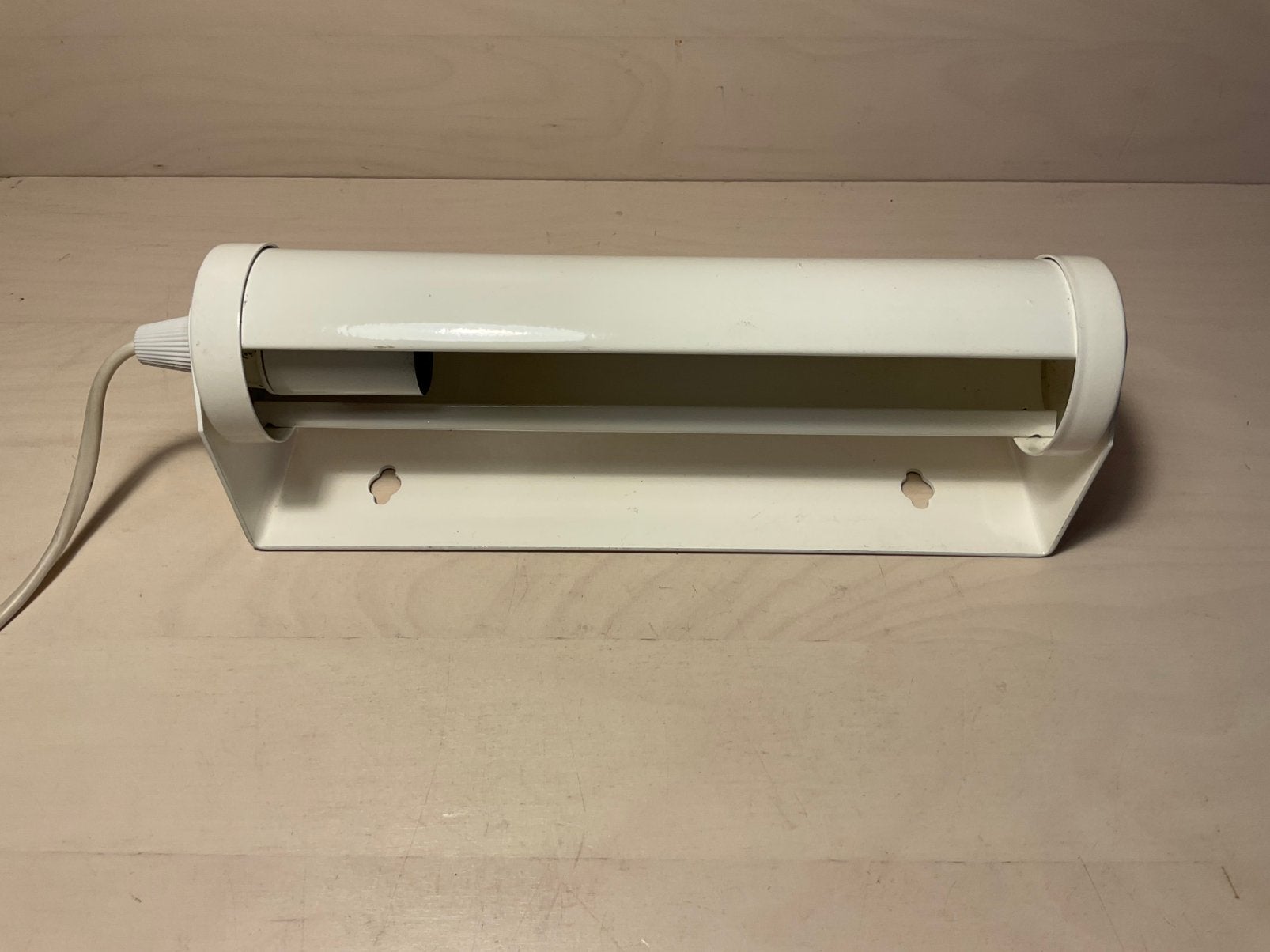 Wit bedlampje in zeer nette staat E14 fitting, Met snoer/stekker, Bedlamp, E14 (klein), Ophalen of Verzenden