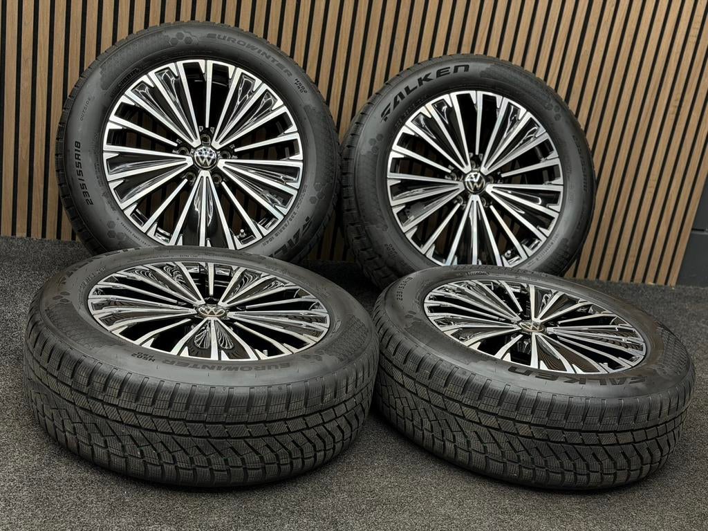 ZGAN! Originele 18 inch VW Tiguan Napoli 5x112 ET40 Falken, Auto-onderdelen, Banden en Velgen, Ophalen, 18 inch, ., Banden en Velgen