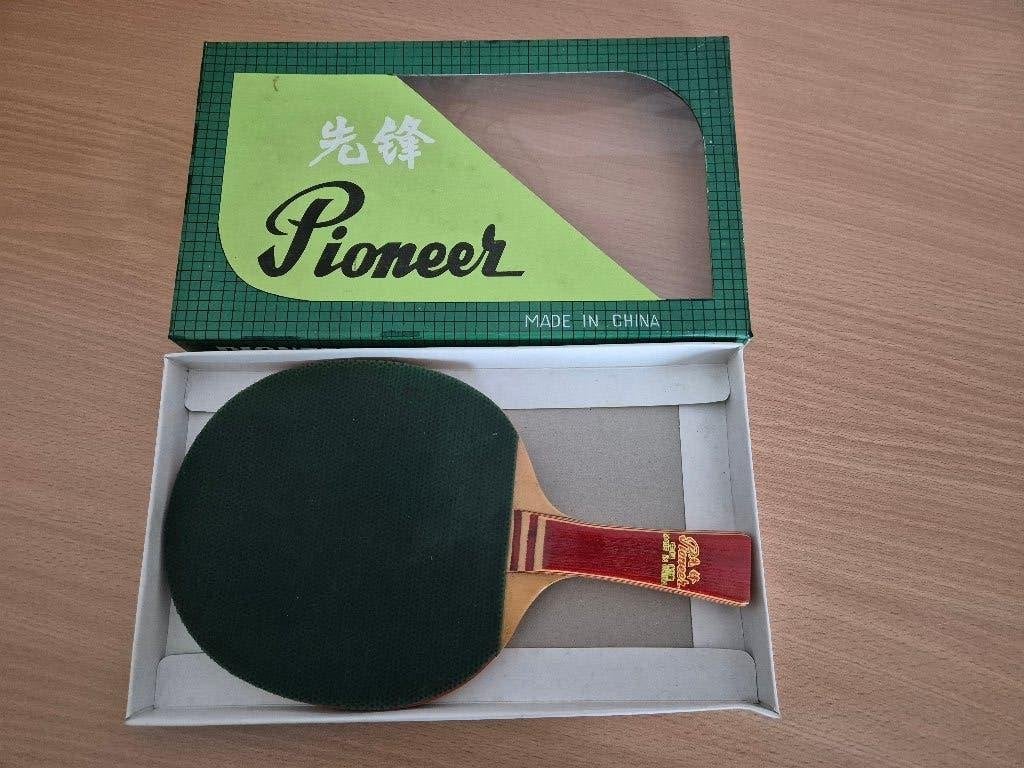 Tafeltennis batje Pioneer G1710, Sport en Fitness, Tafeltennis, Ophalen of Verzenden, Nieuw, Net, Batje(s) of Balletje(s)