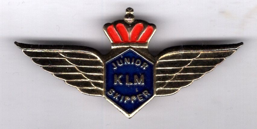 Junior KLM Skipper koper broche ( J_067), Verzenden, Zo goed als nieuw, Transport, Speldje of Pin