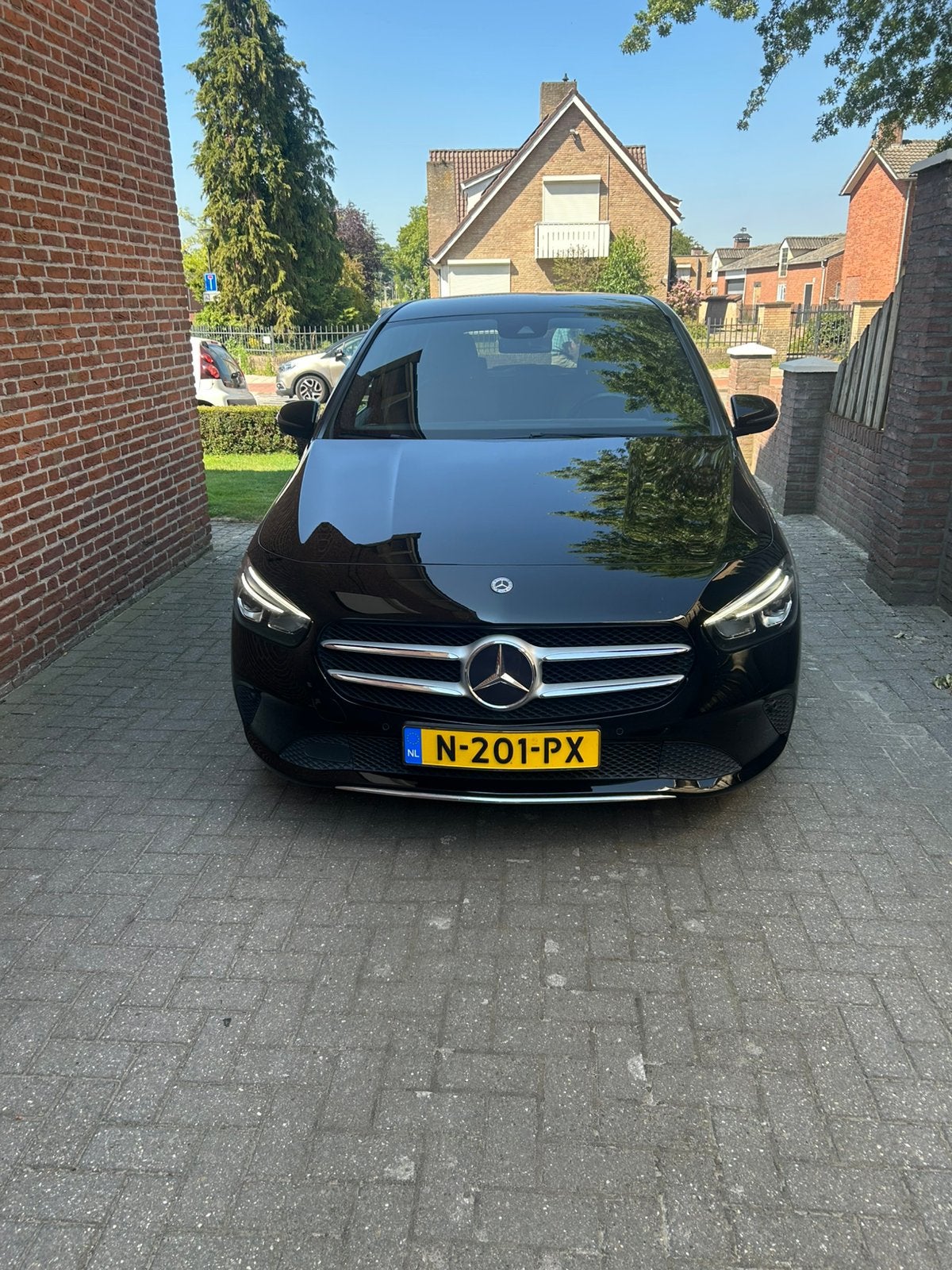 Mercedes-Benz B-Klasse B180 136PK 7G-DCT 2020 Zwart, 136 pk, 4 cilinders, 700 kg, Zwart