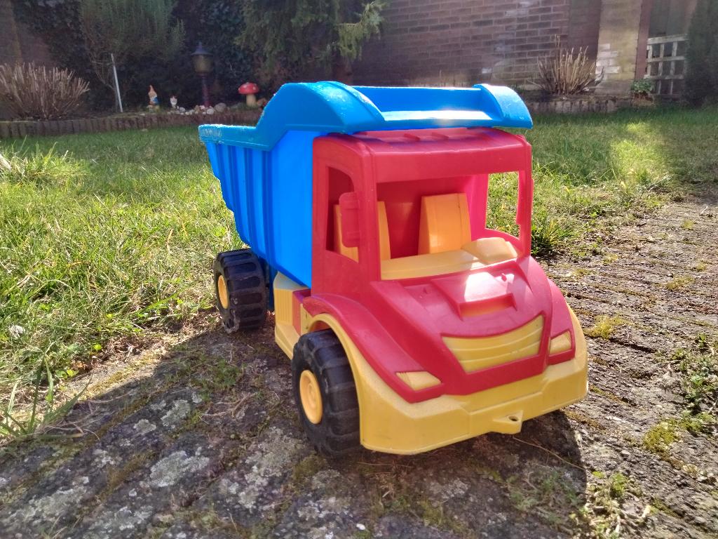 Speelgoed vrachtwagen, Ophalen, Gebruikt