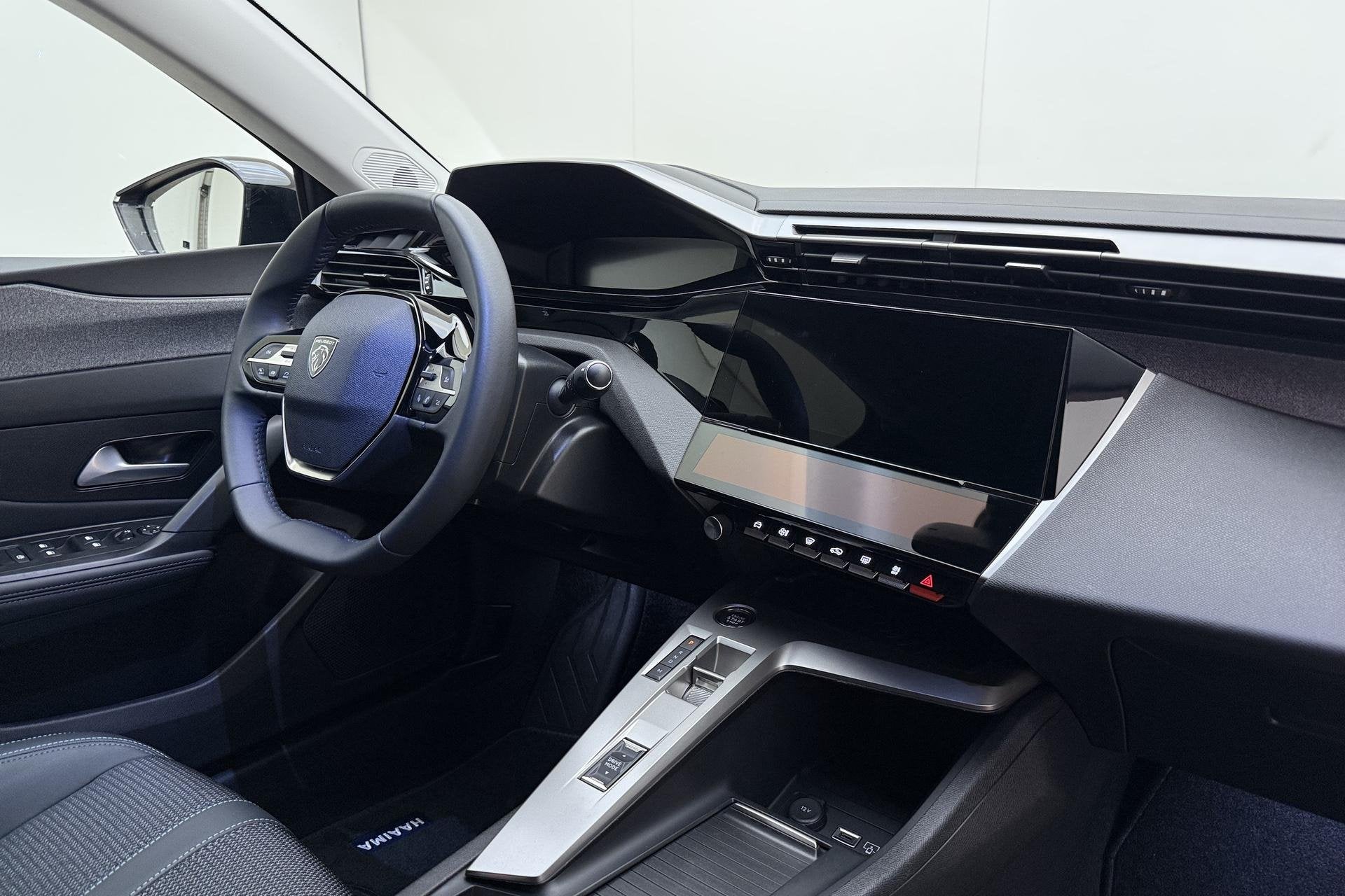 Peugeot 408 1.2 Hybrid 145 e-DCS6 Allure | Achteruitrijcamer, Gebruikt, Euro 6, 1199 cc, Leder en Stof