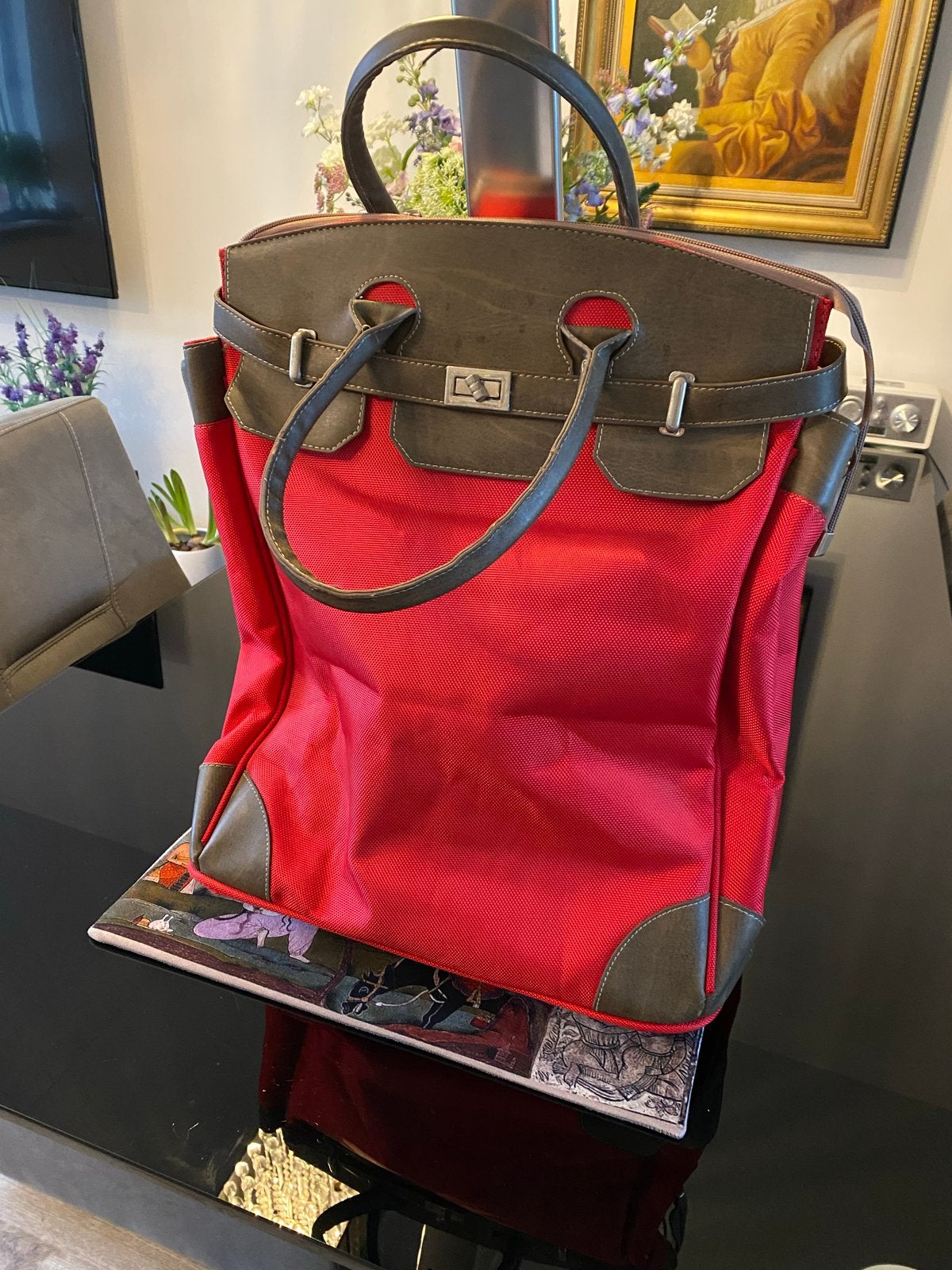 Reistas / Trolley Rood met Bruine Details, 40 tot 60 cm, Gebruikt, 20 tot 30 cm, Ophalen of Verzenden