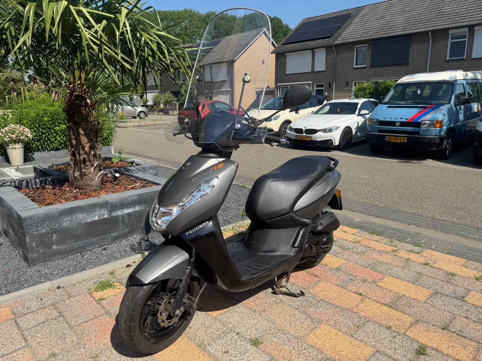 Peugeot kisbee, Fietsen en Brommers, Scooters | Peugeot, Ophalen, Zo goed als nieuw, Benzine, Overige modellen
