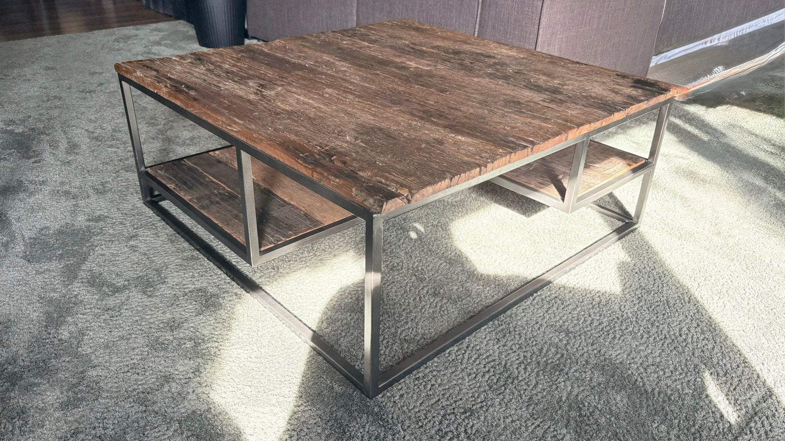 Robuuste salontafel van ruw hout en metaal, Ophalen, 50 tot 100 cm, Vierkant, 50 tot 100 cm
