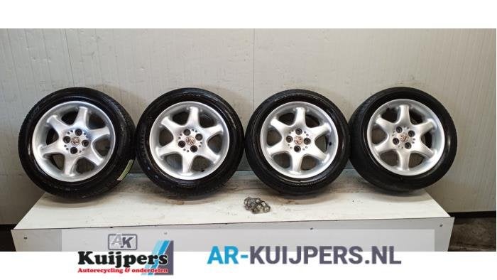 Sportvelgenset + banden van een MG F, Auto-onderdelen, Gebruikt, -, -, -