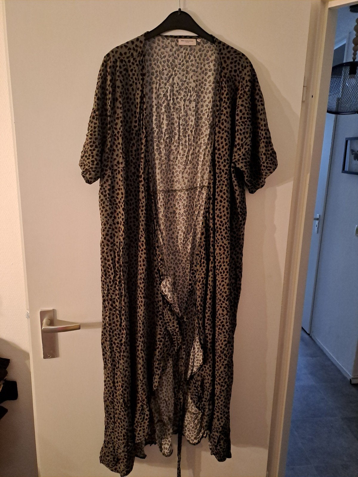 ONLY CARMAKOMA Luipaardprint Kimono Jurk Maat 54, Meerkleurig, Maat 46/48 (XL) of groter, Ophalen of Verzenden, Zo goed als nieuw
