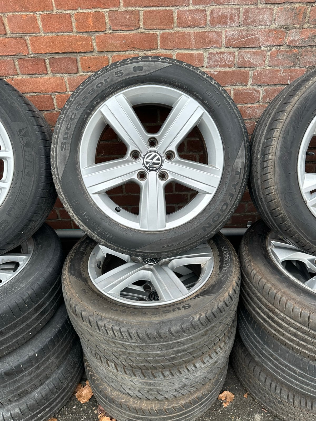 VW Golf 16 inch velgen met Tyfoon Successor 5 banden, Auto-onderdelen, Banden en Velgen, Ophalen, Gebruikt, 16 inch, Banden en Velgen